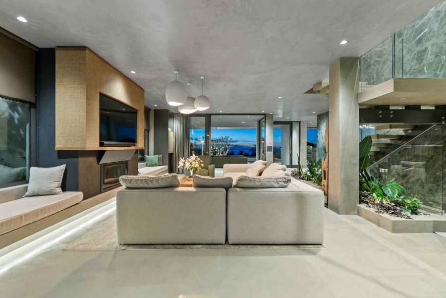 5 Bedroom Property for Sale in Camps Bay Western Cape